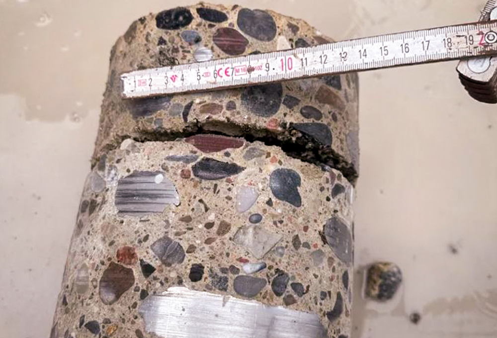 Kernbohrungen bzw Probebohrungen und Materialprüfungen